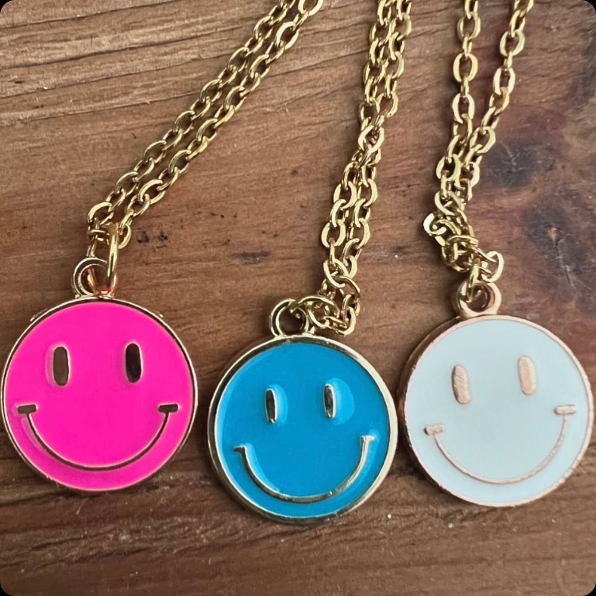 Smiley necklace : 20 inches