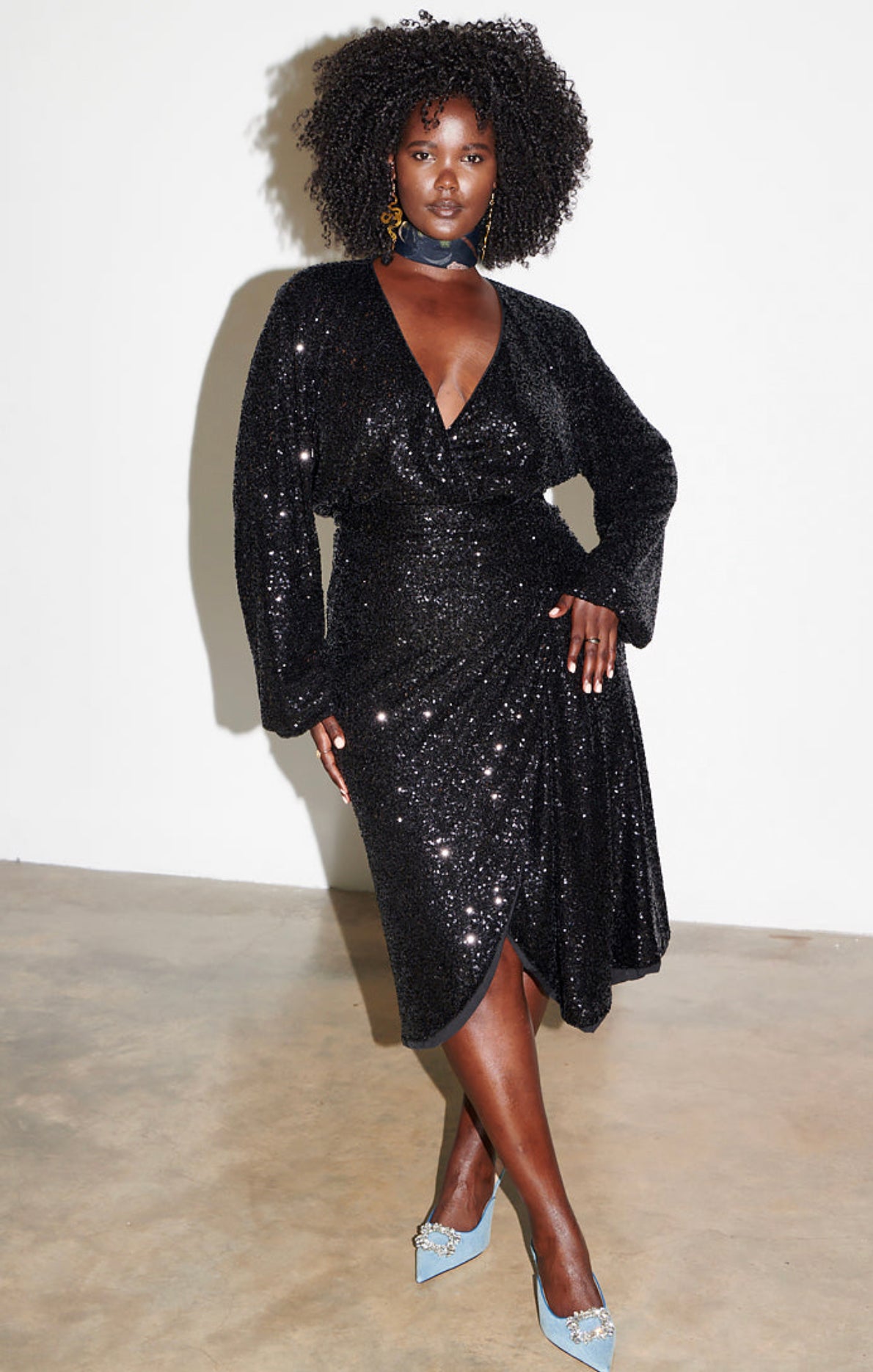 Black sequins Vienna dress by Never fully dressed