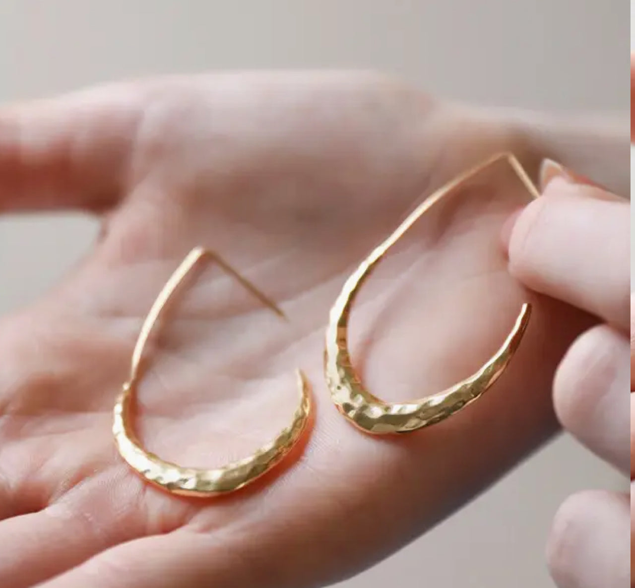 Hammered teardrop hoop earrings