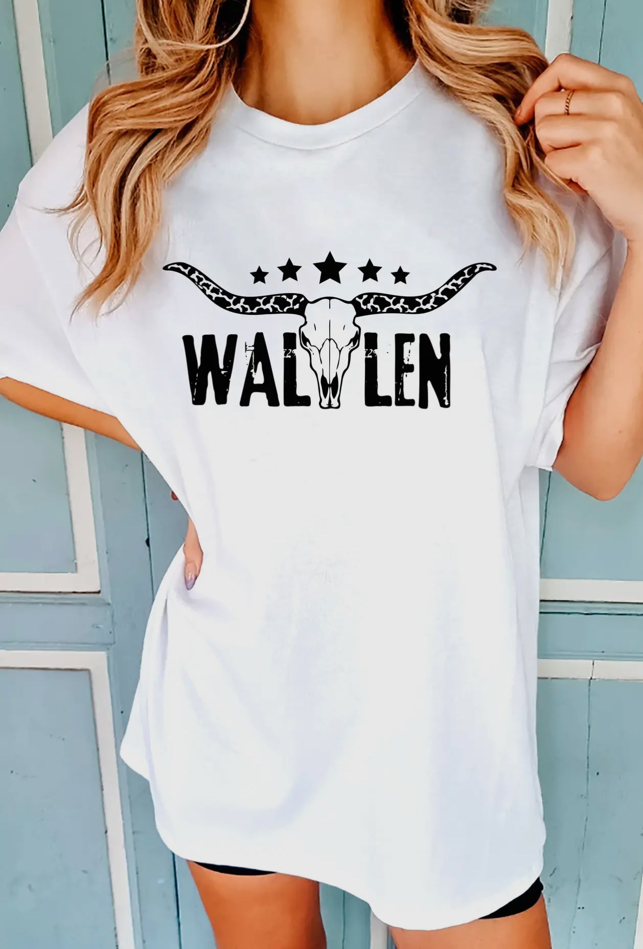 Wallen graphic tee