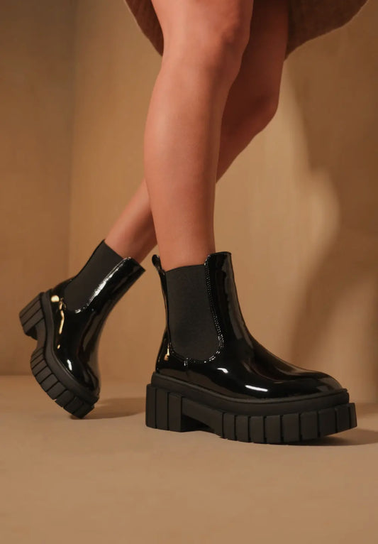 Kinsley 90’s lug sole Chelsea boot