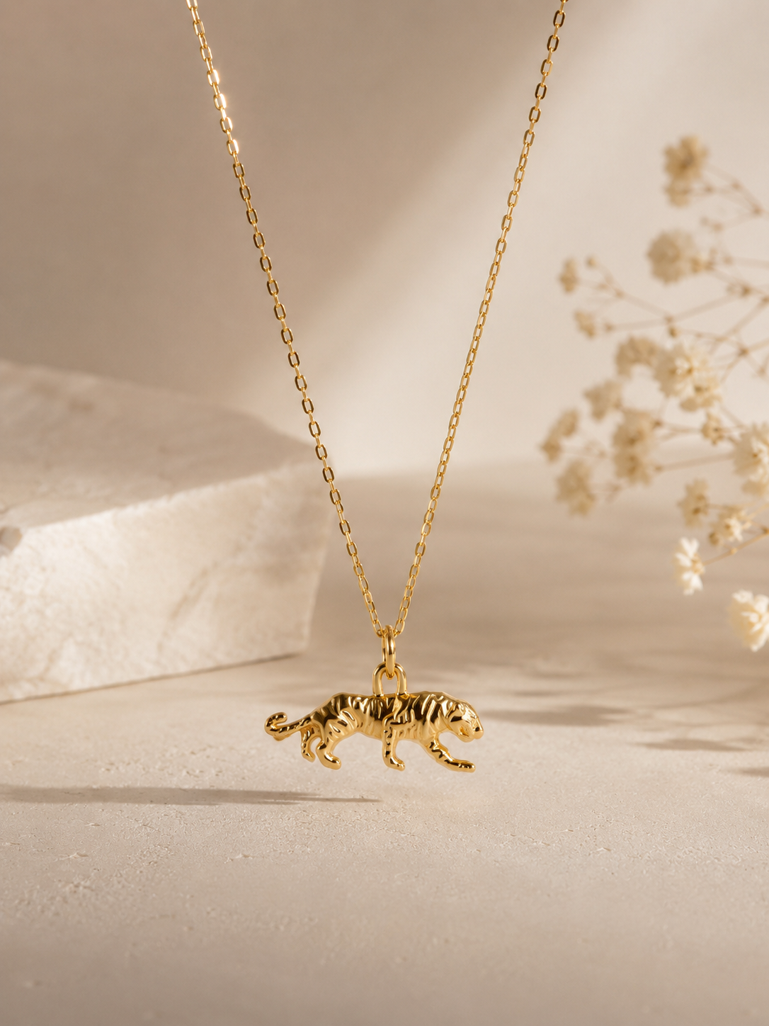 Gold dipped tiger necklace