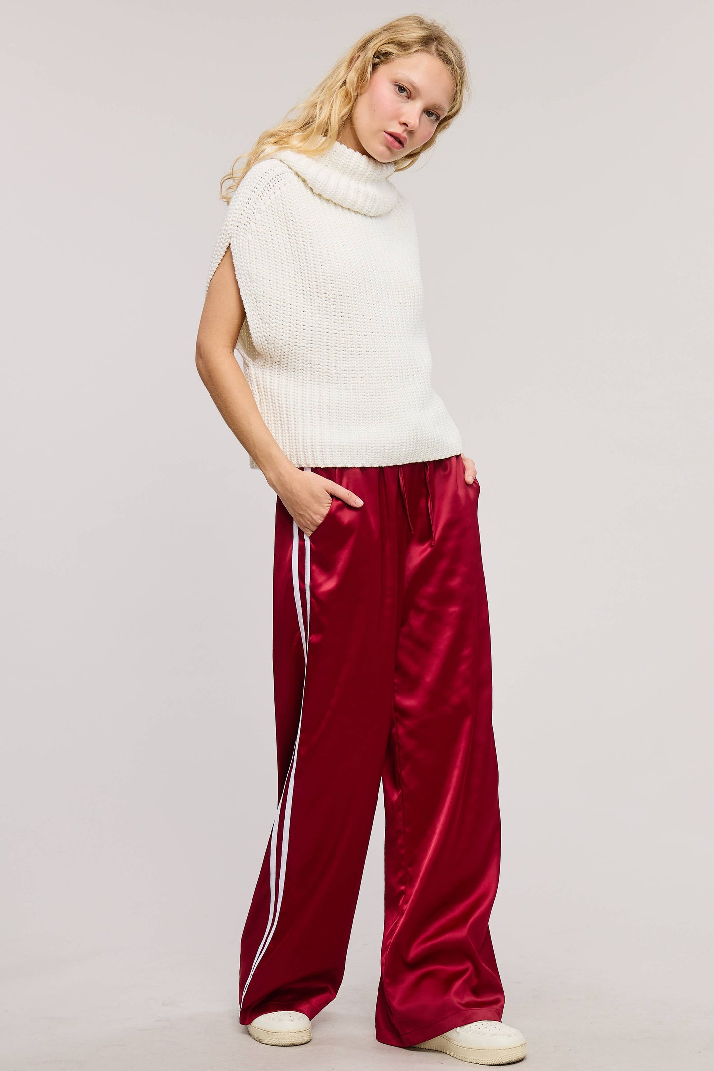 Brandice II track pants (more colors)