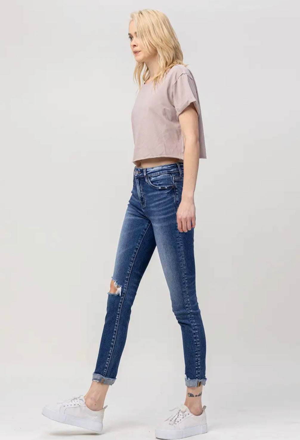 Studio straight slim jeans