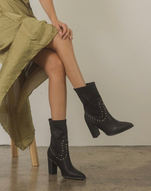 Paris studded boot