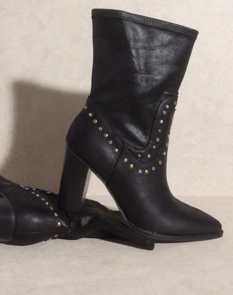 Paris studded boot