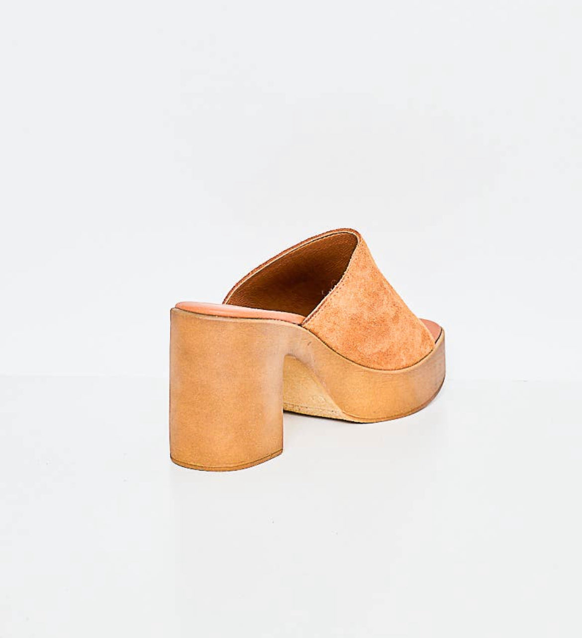 Hera platform mule