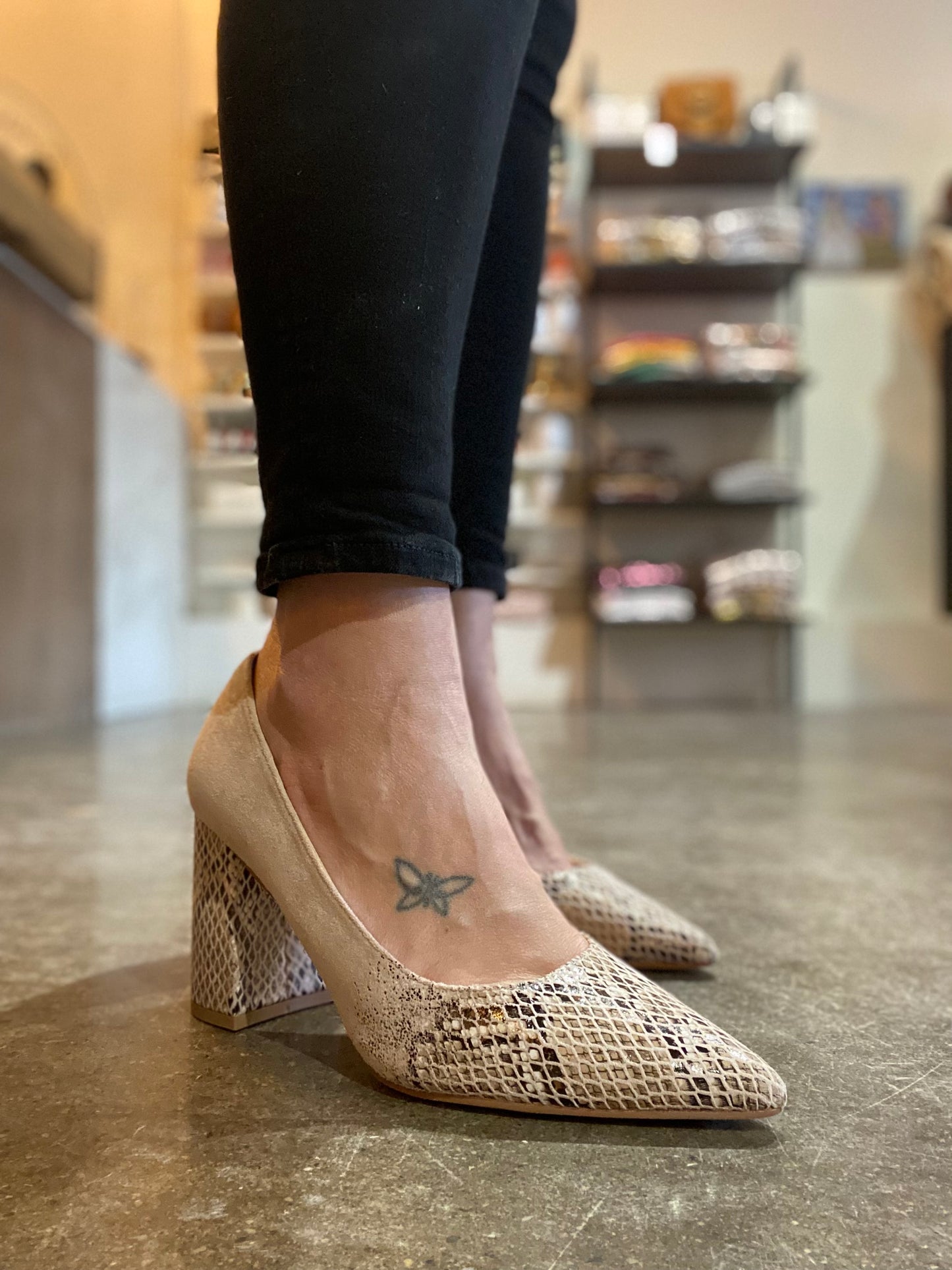 CEO heel