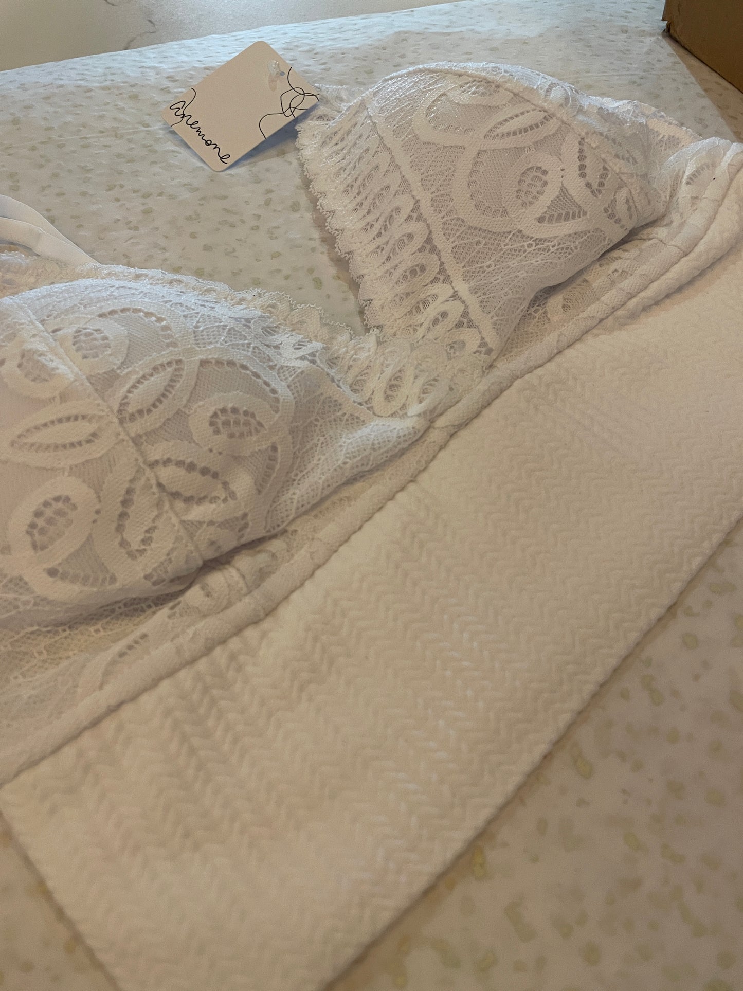 Scalloped Bralette (more colors)
