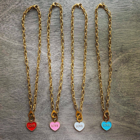 Captured Necklace: Black