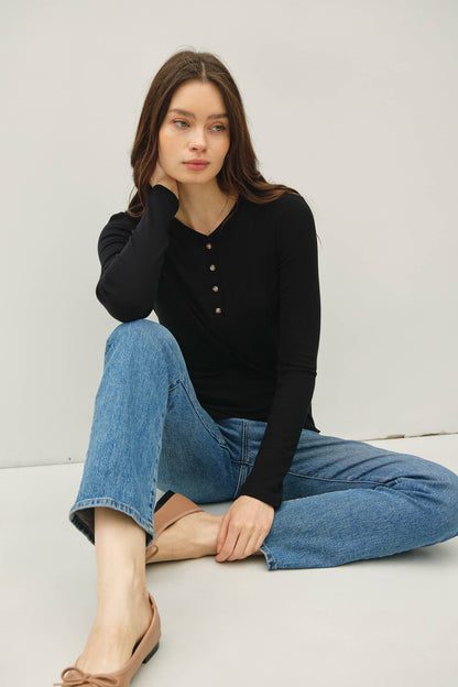 ULTRA SOFT BASICS LONGLEEVE HENLEY TOP