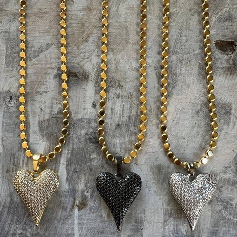 Adore necklace: Gold