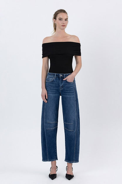 Kari slim barrel jeans in dark wash