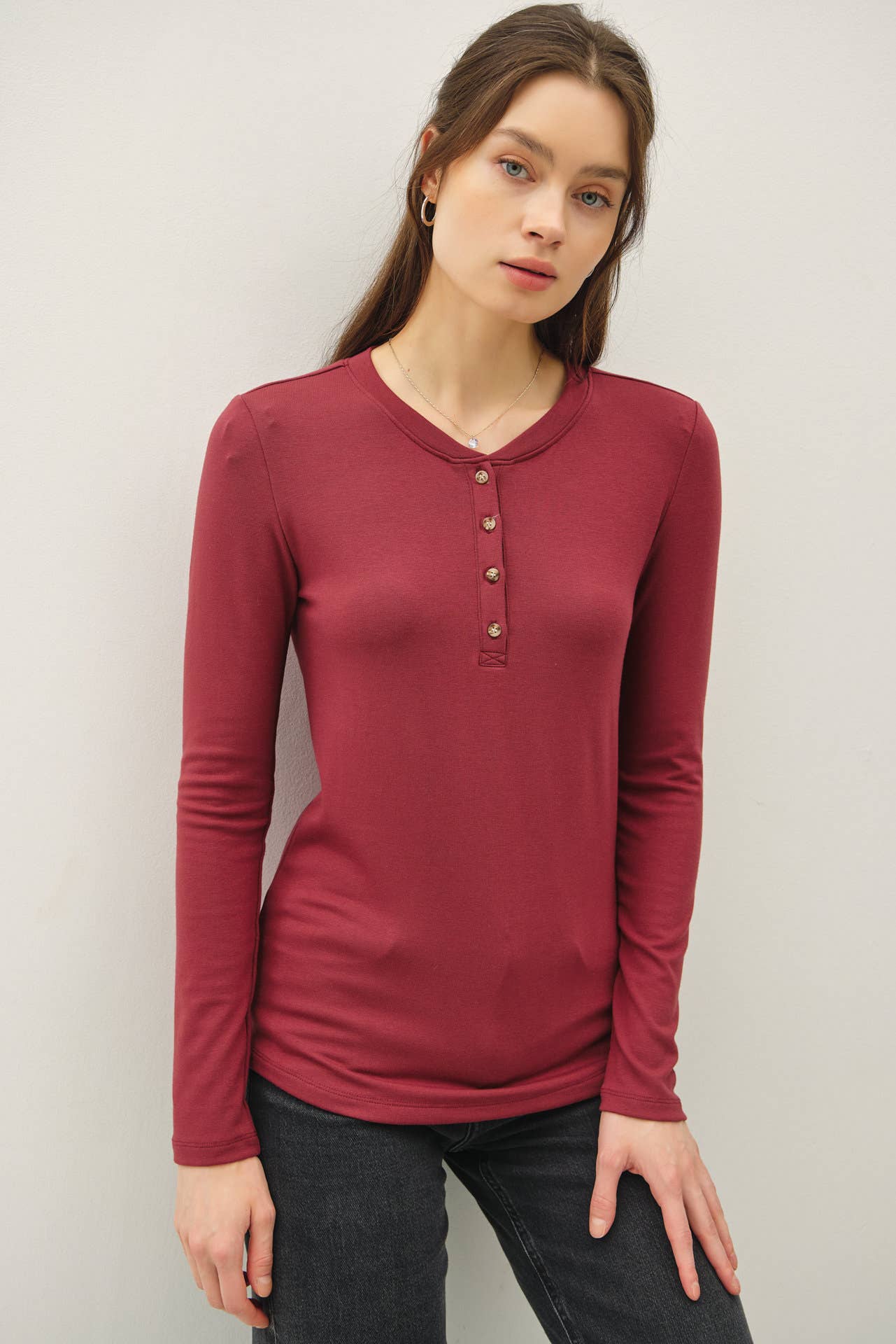 ULTRA SOFT BASICS LONGLEEVE HENLEY TOP