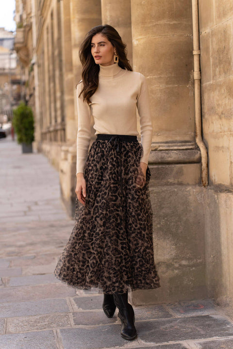 Bordeaux knit turtleneck