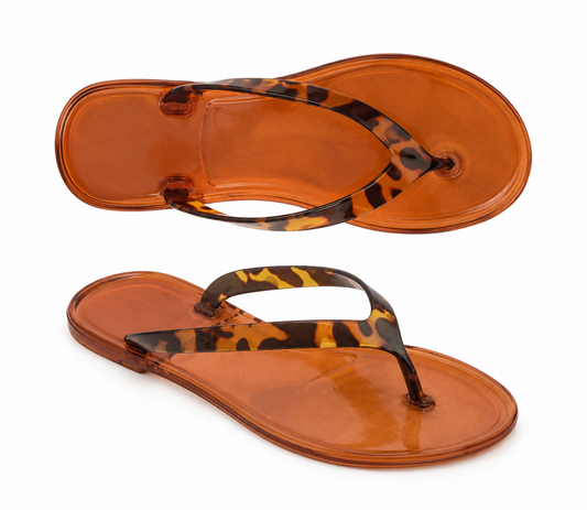 The coast jelly sandal in tortoise