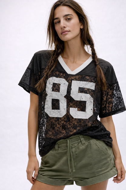 85 Graphic Jersey top