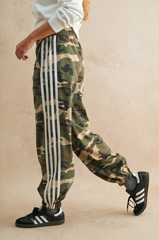 Vintage camo joggers
