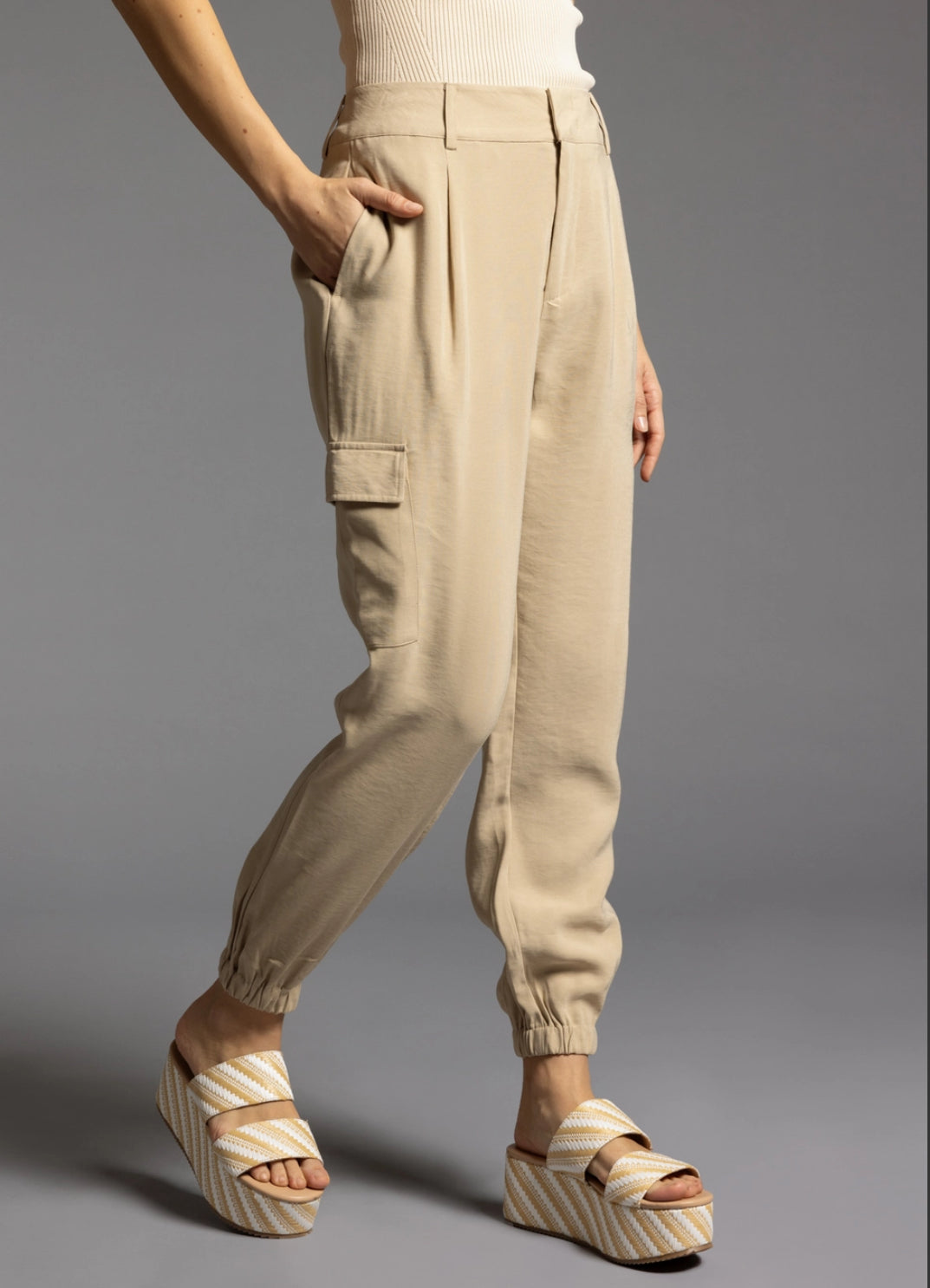 Lea pants