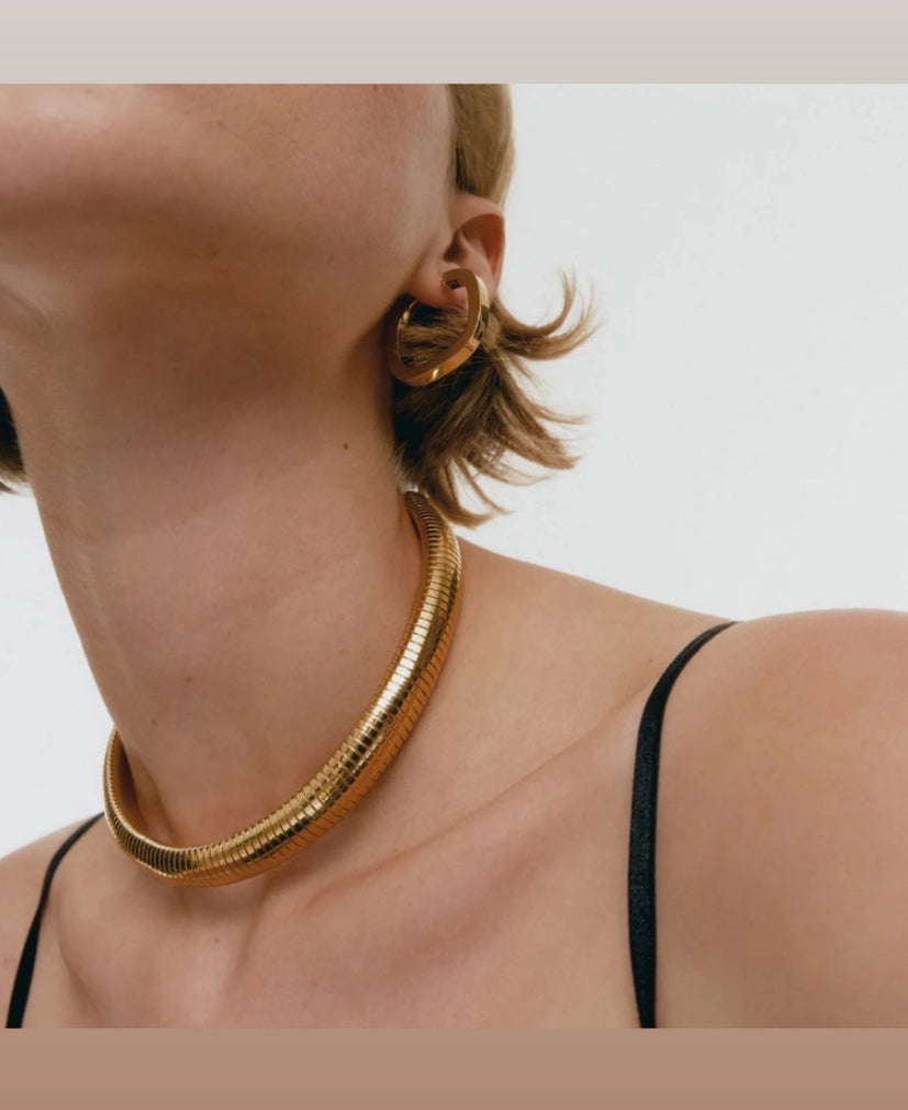 Cobra omega collar necklace