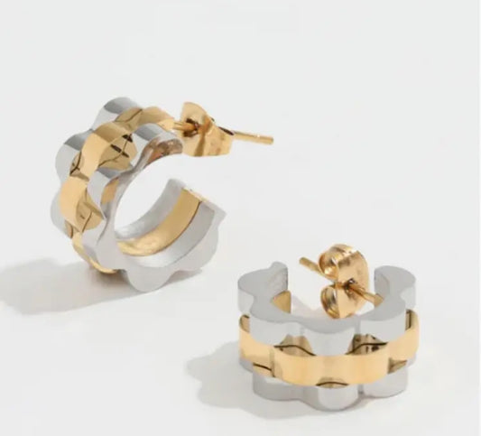 Roll X cuff earrings(more options)