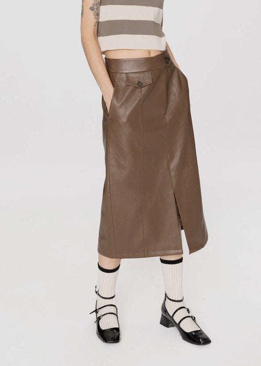 Saddle skirt