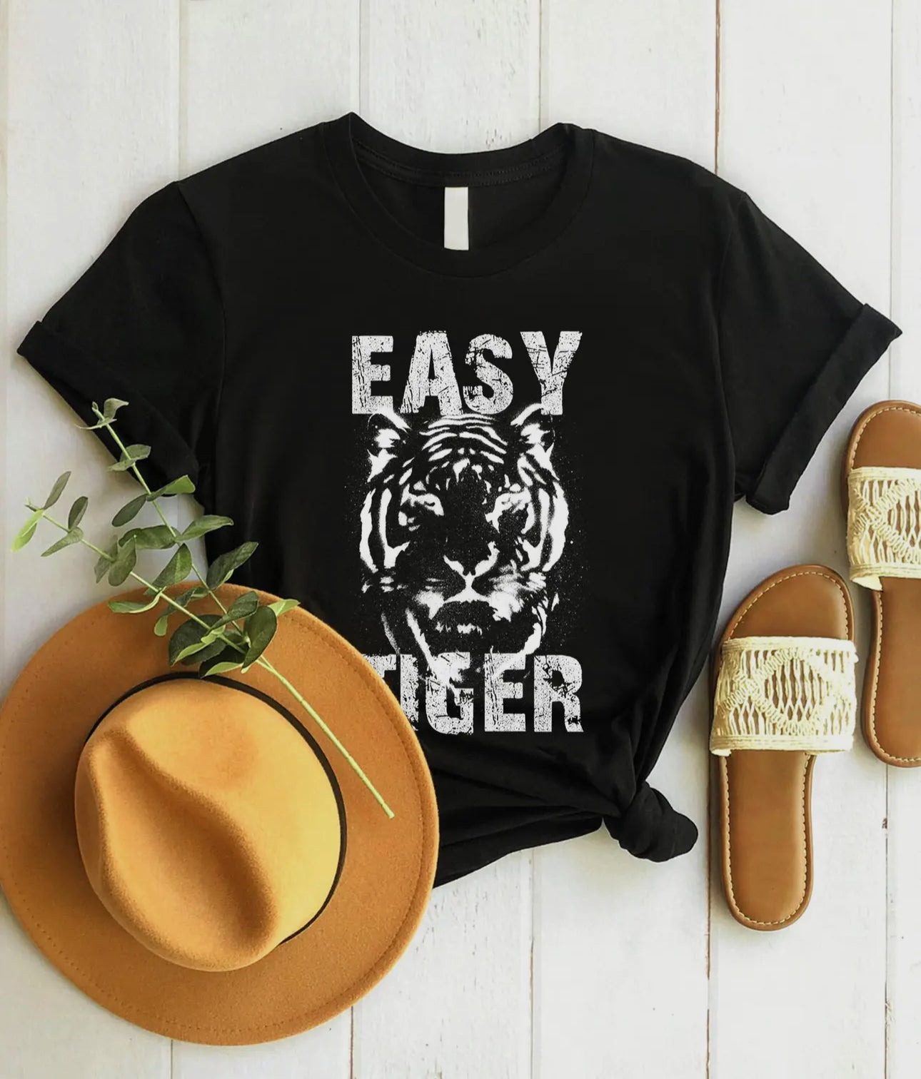 Easy tiger tee (more colors)