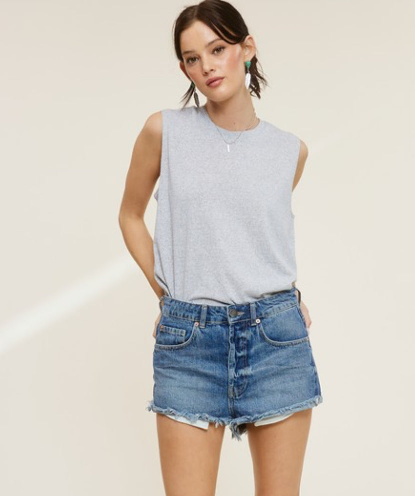 Essentials muscle tank (more colors)