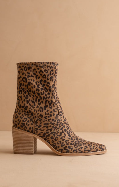 The Vienna sleek ankle bootie