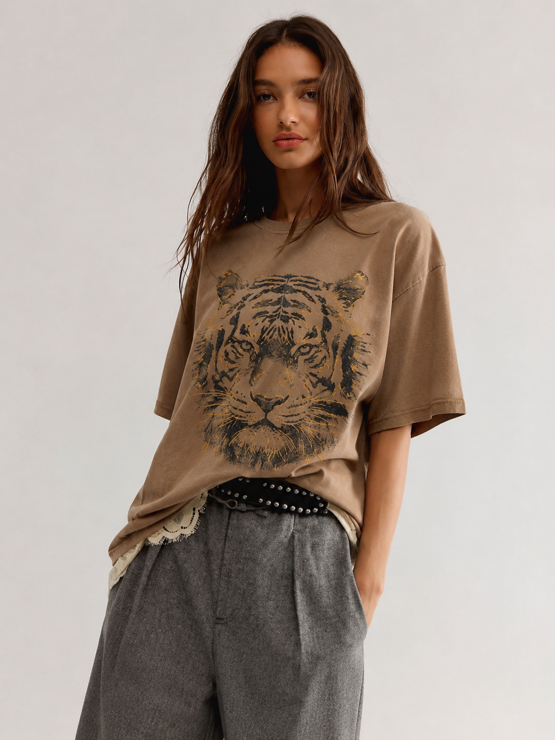 TIGER NEUTRALS GOLD FOIL TEE