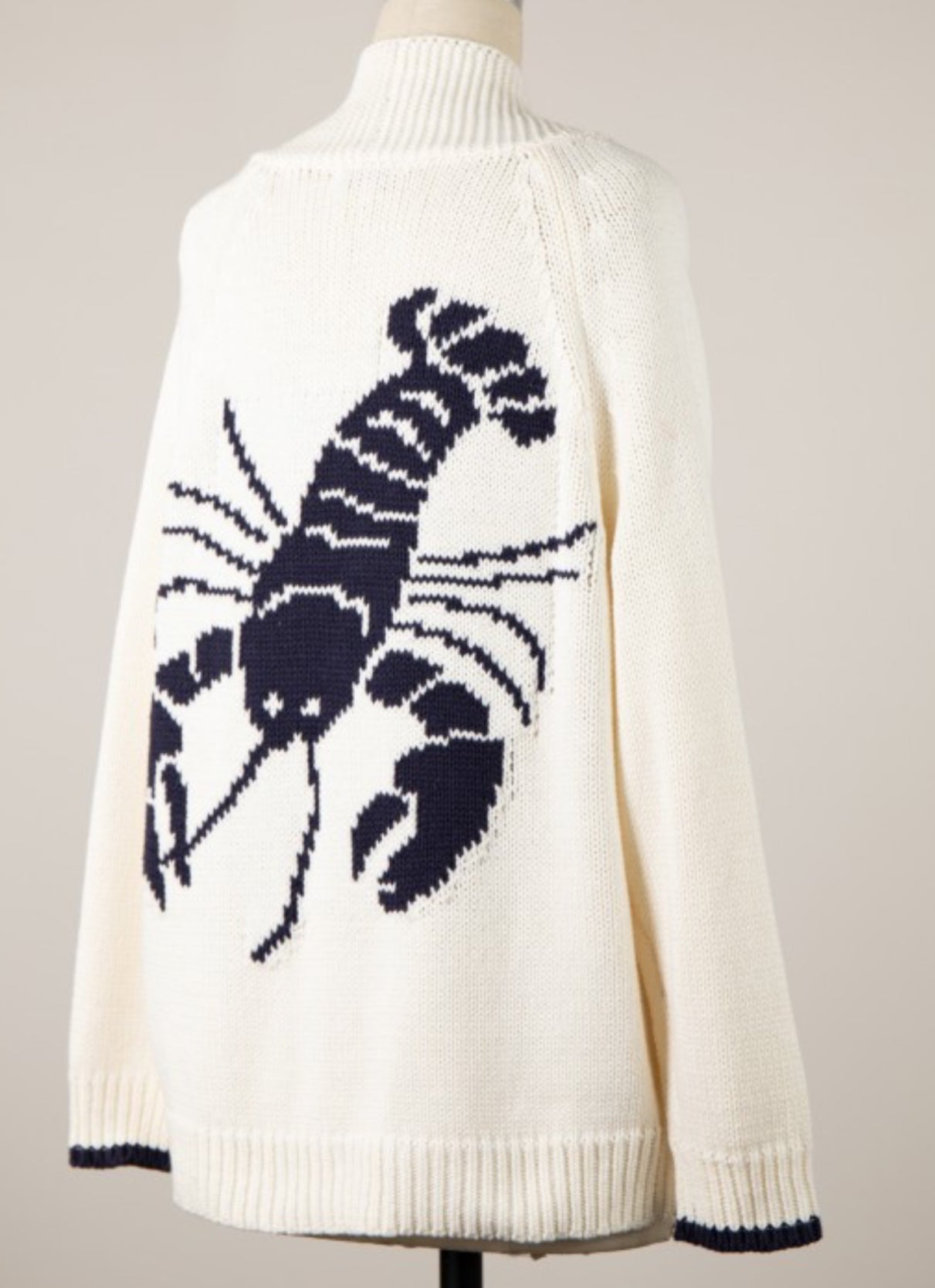 “Her lobster” cardigan (more colors)