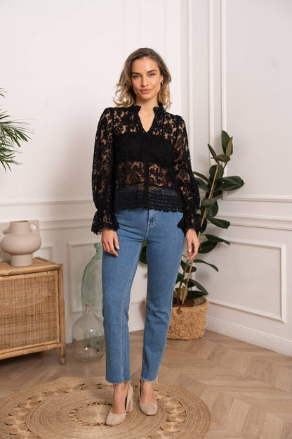 Kenia lace blouse