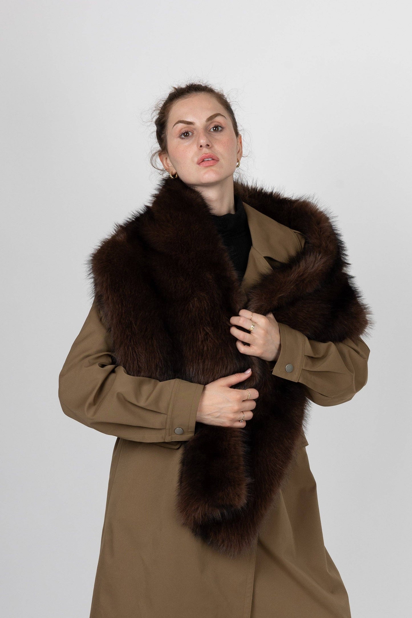 Taryn FUR Scarf w/pockets