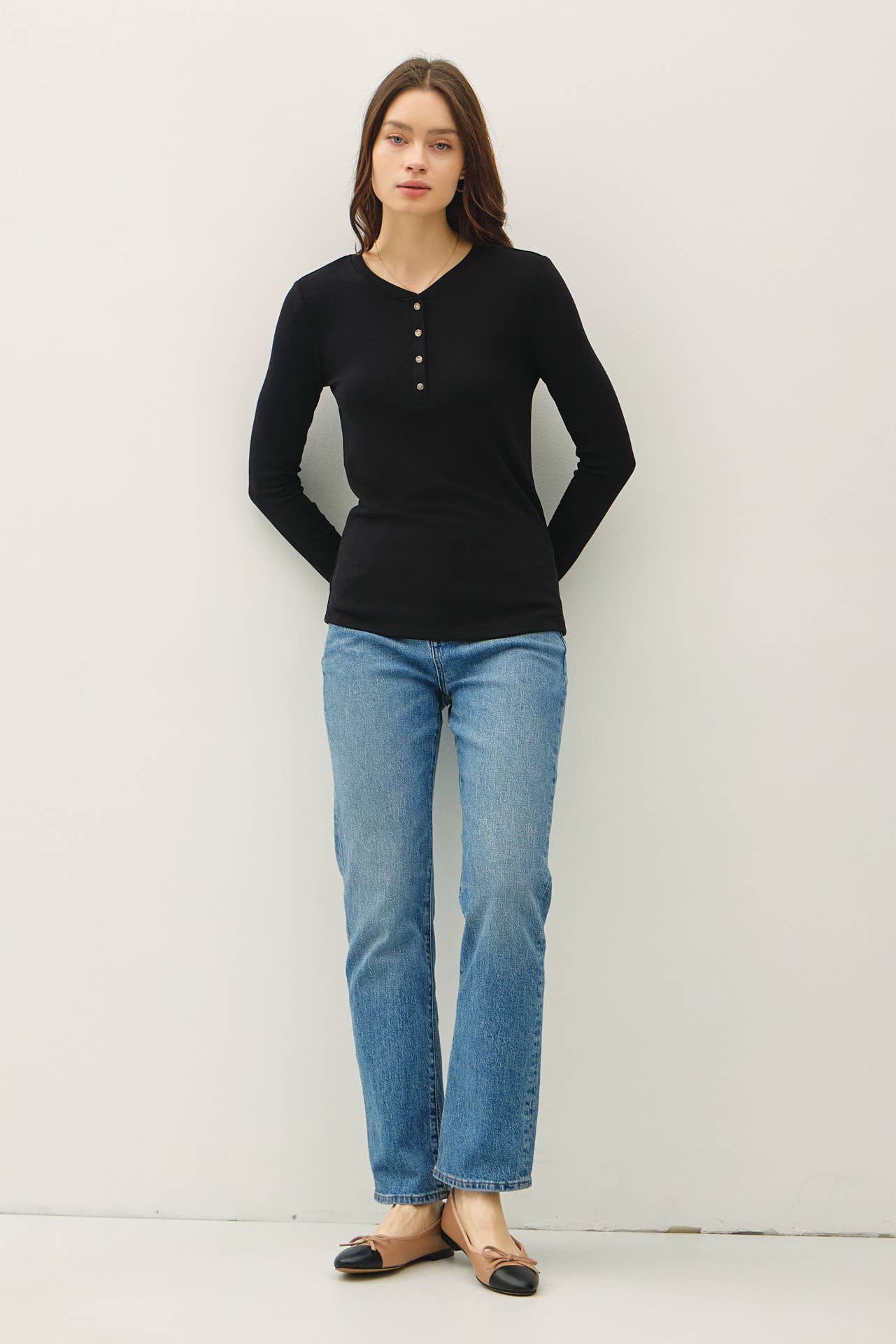 ULTRA SOFT BASICS LONGLEEVE HENLEY TOP
