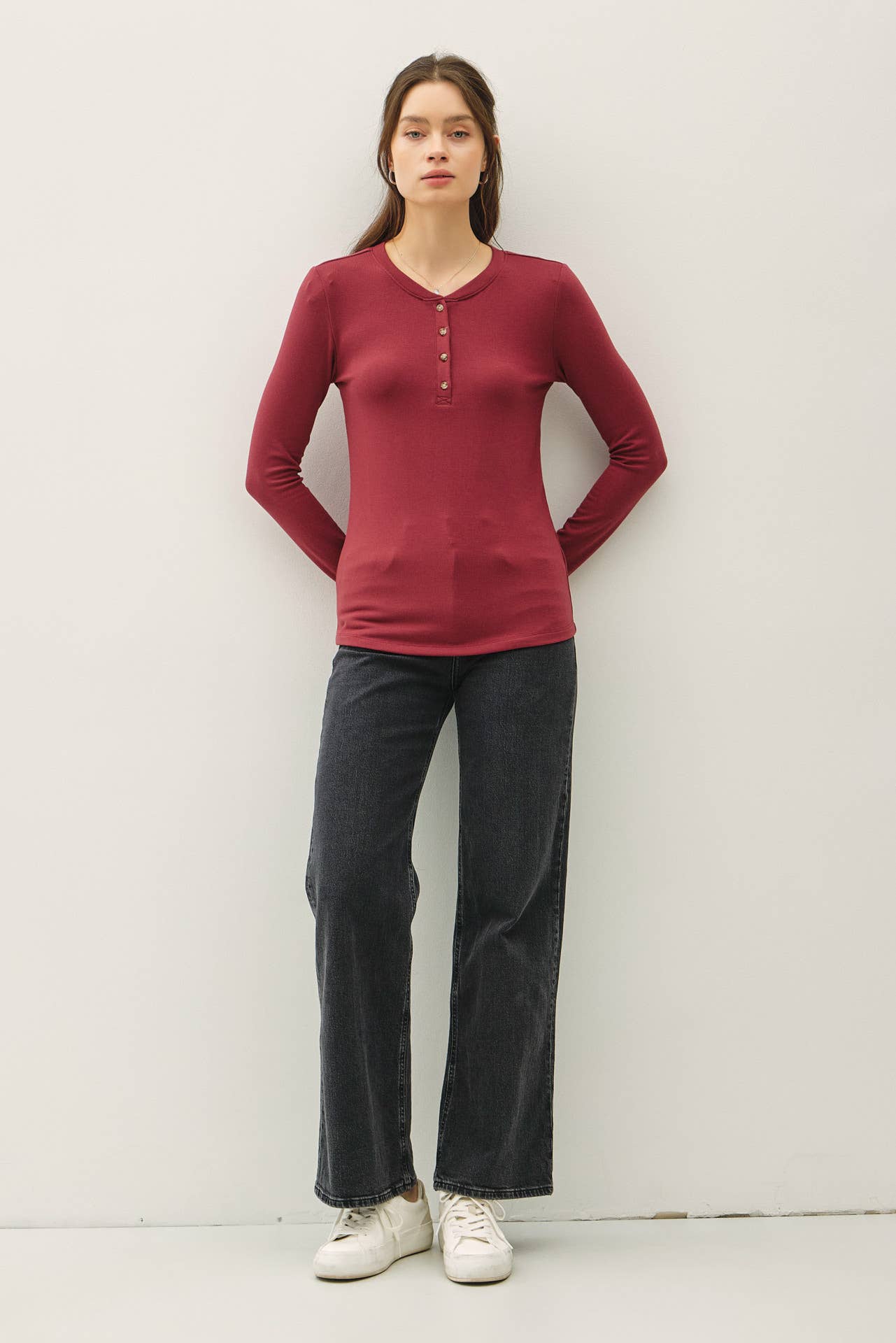 ULTRA SOFT BASICS LONGLEEVE HENLEY TOP