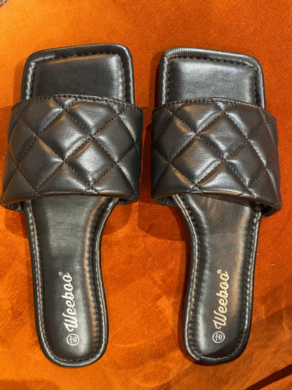 Black Quilted Slide
